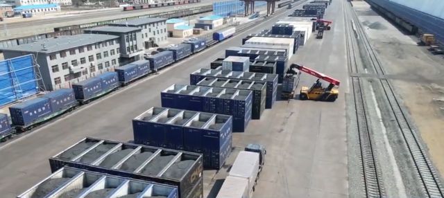 再創(chuàng)新高!中俄琿春鐵路口岸進出口貨物突破200萬噸