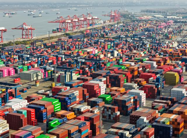 我國貨物貿易進出口連續10個月保持增長，彰顯經濟韌性